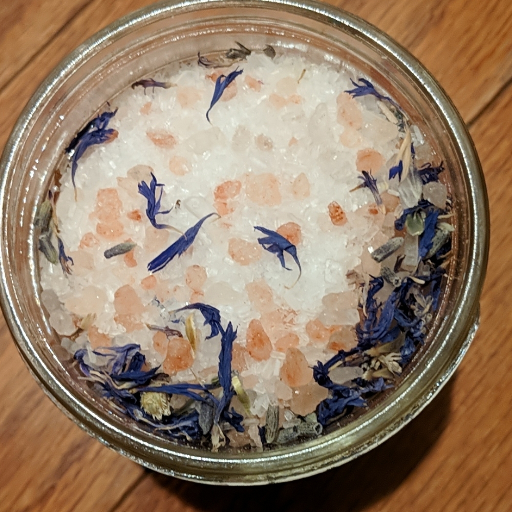 Lux lavender bath salts